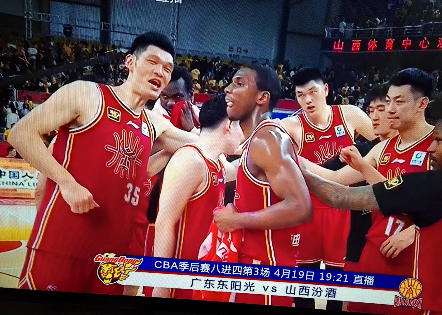 吉林队在主场击败对手,取得胜利