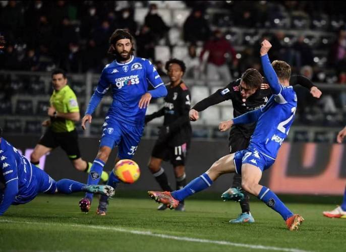 沃夫斯堡全队状态低迷,需调整战术 沃夫斯堡全队状态低迷,需调整战术