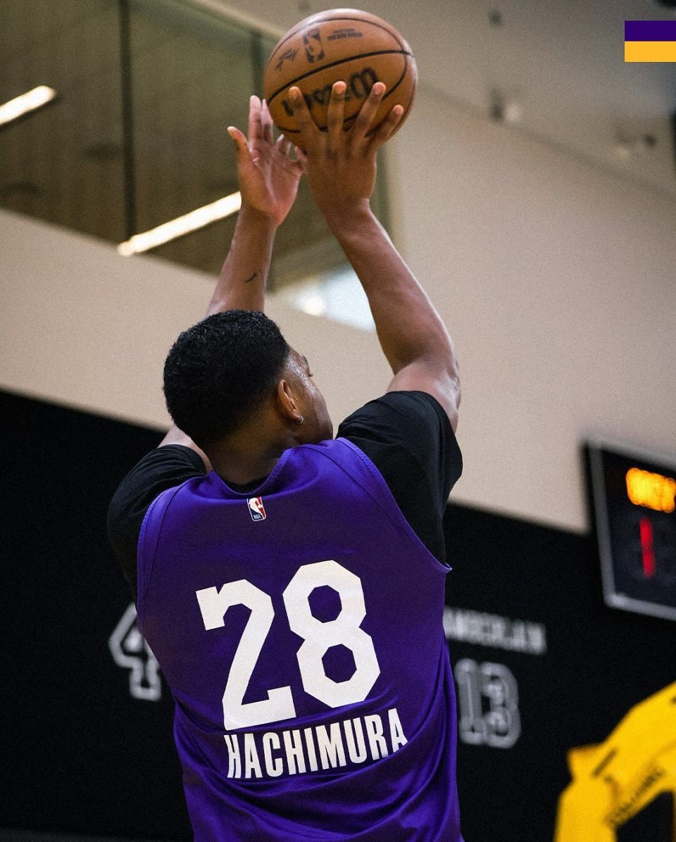 湖人明星绝杀对手，荣耀凤凰城