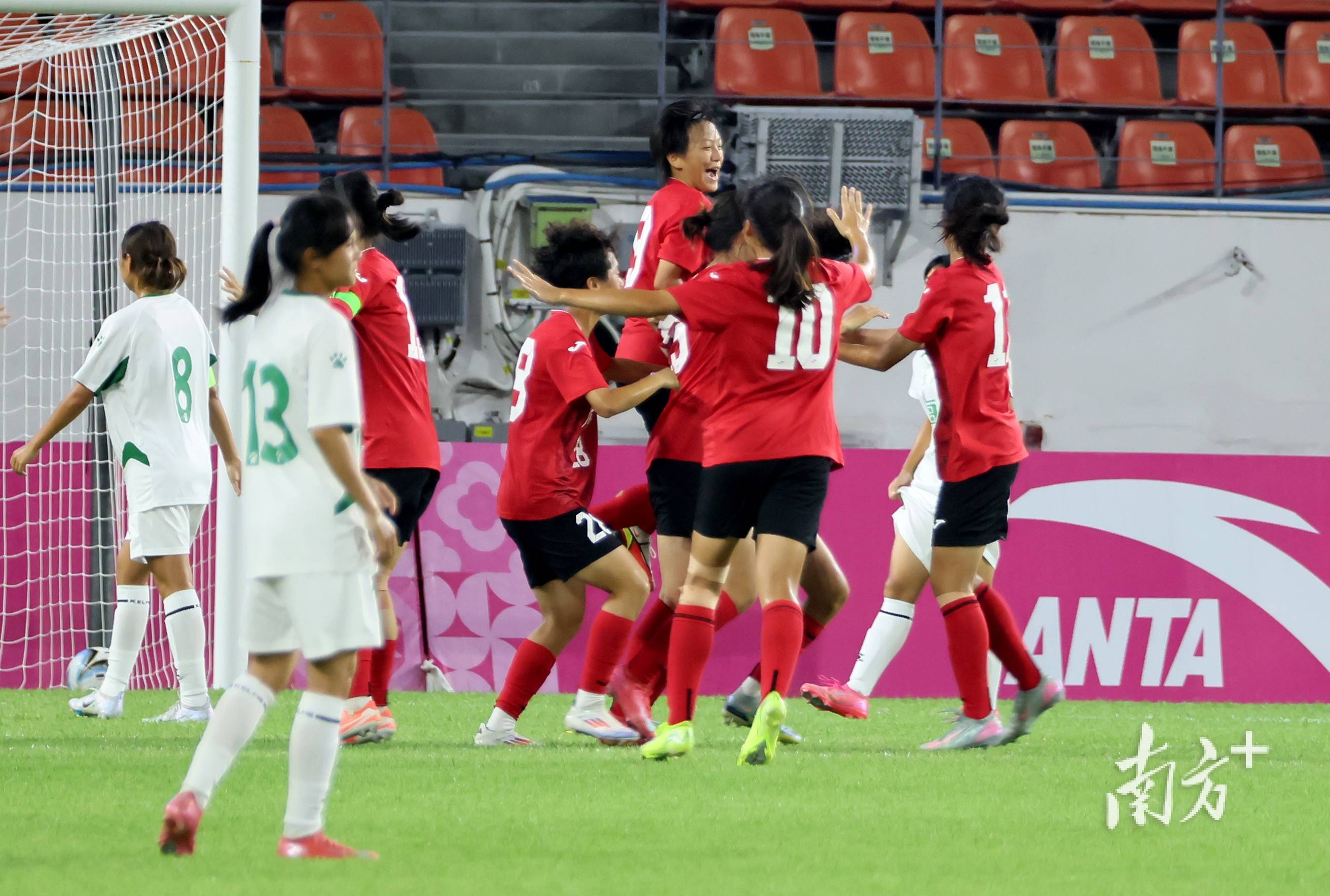 关于挪威女足队继续保持稳定表现，备战未来比赛的信息