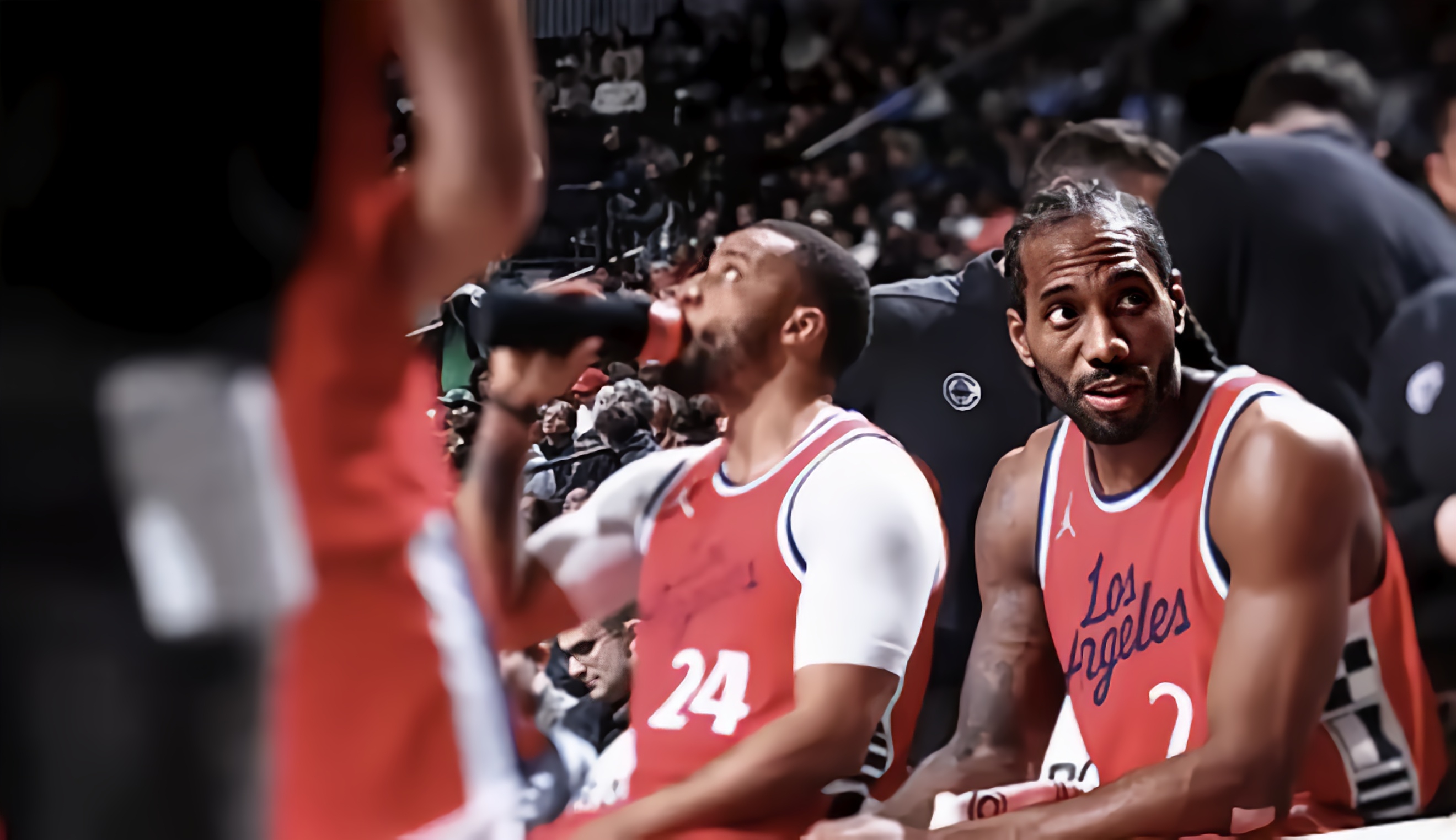 FB体育网页版-快船主场不敌猛龙连胜终结