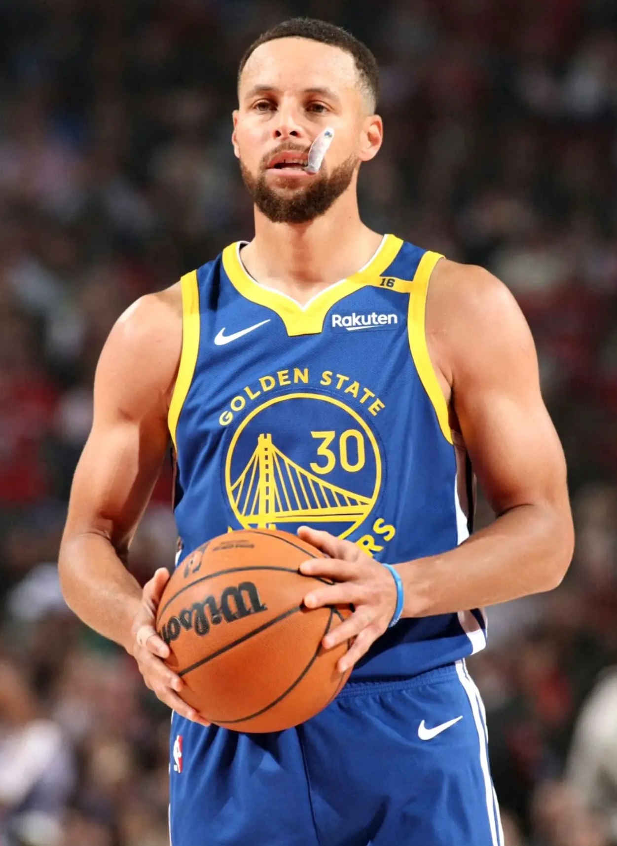 爵士主场大败勇士，遭遇溃败